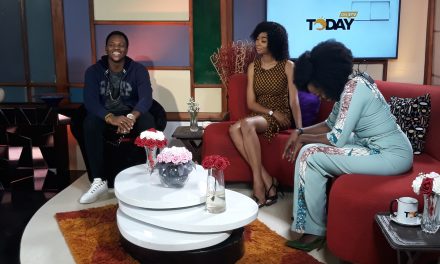 Lavidaloca crooner name his favorite artists