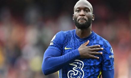 Lukaku Scores On Debut, Compounds Arsenal Woes
