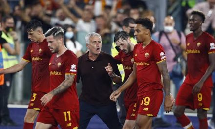 Mourinho Win 1000th Managerial Career Game, As Roma Go Top Of Serie A Table