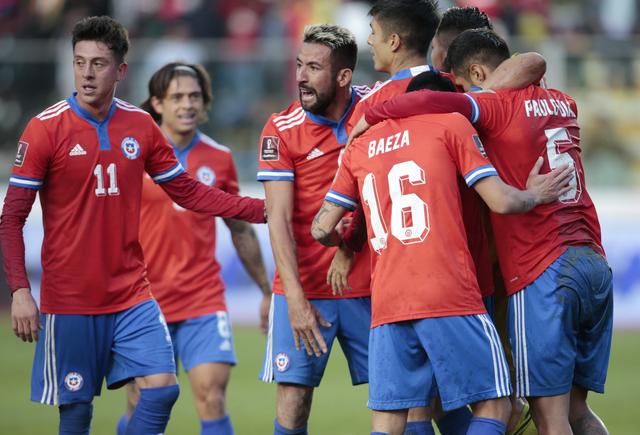 Sanchez Brace Keeps Chile’s Hope Alive