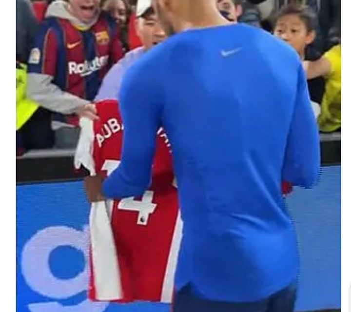 Aubameyang Shows Love To Former Club, Arsenal