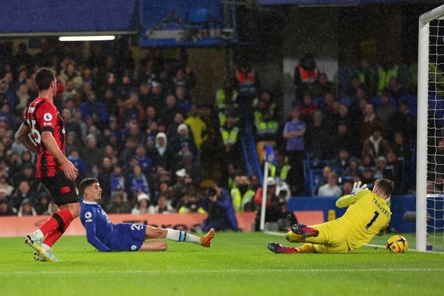 Chelsea Fans Pray For Reece James Recovery, As Chelsea Defeat Bournemouth