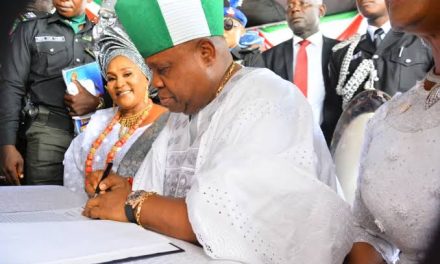 OSPOLY Showers Encomium On Governor Adeleke For Suspended New Fee