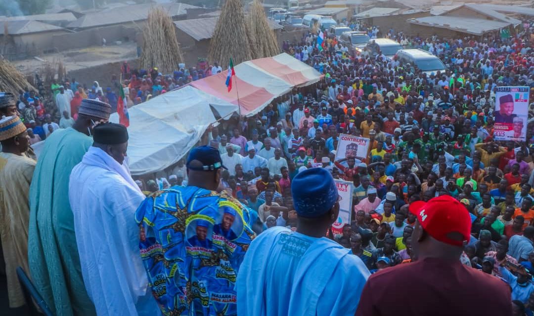 Governor Inuwa Leads APC Campaign Train To Hinterlands