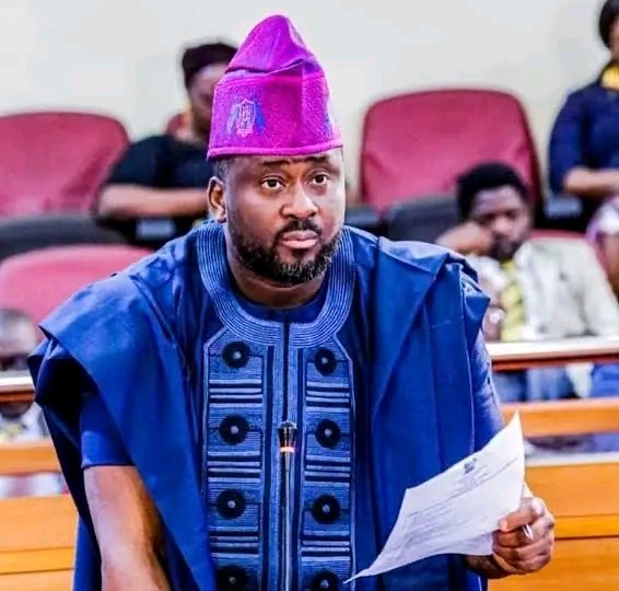 Desmond Elliot Laments, Says The Hatred Is Too Much
