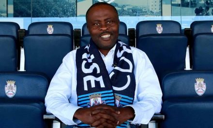 Remo Stars President, Soname, Doles Out N28 Million To Players For CAF Champions League Qualification