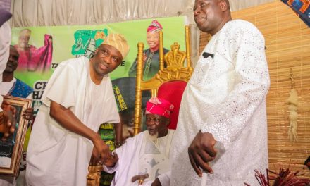 Primate Ayodele Donates N500,000 To Veteran Nollywood Actor, Charles Olumo, Places Him On Life Salary