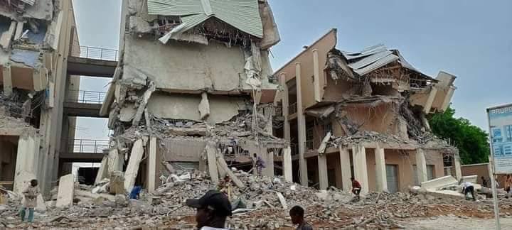 LASG Remain Defiant, Says It Wouldn’t Bow To Threat, As Demolition Of Illegal Building Continues