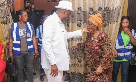 Primate Ayodele Clears Hospital Bill, Visits Aged Members Of His Church