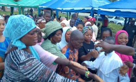 Primate Ayodele Takes Palliative Market To Badagry, Sells Bag Of Rice For N15,000