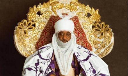 FG Slams Emir Of Kano Over Unsavoury Comments Against Its Policies 