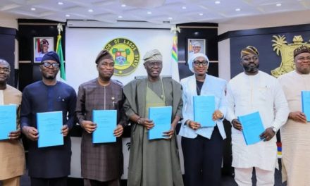 Governor Sanwo-Olu Seals Landmark Waste Management Deal with Zoomlion, Set To Tackle Lagos’ 13,000 Tonnes Daily Waste