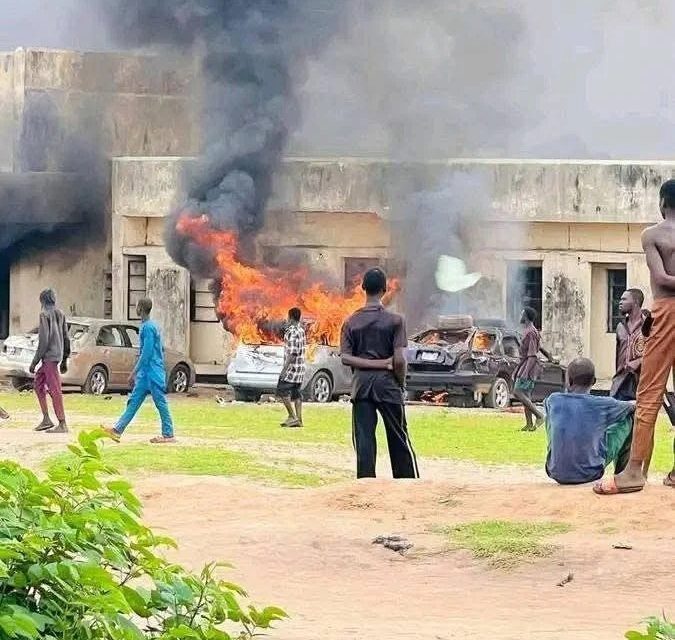 Irate Youths Set NDLEA Office, Monarch Palace Ablaze