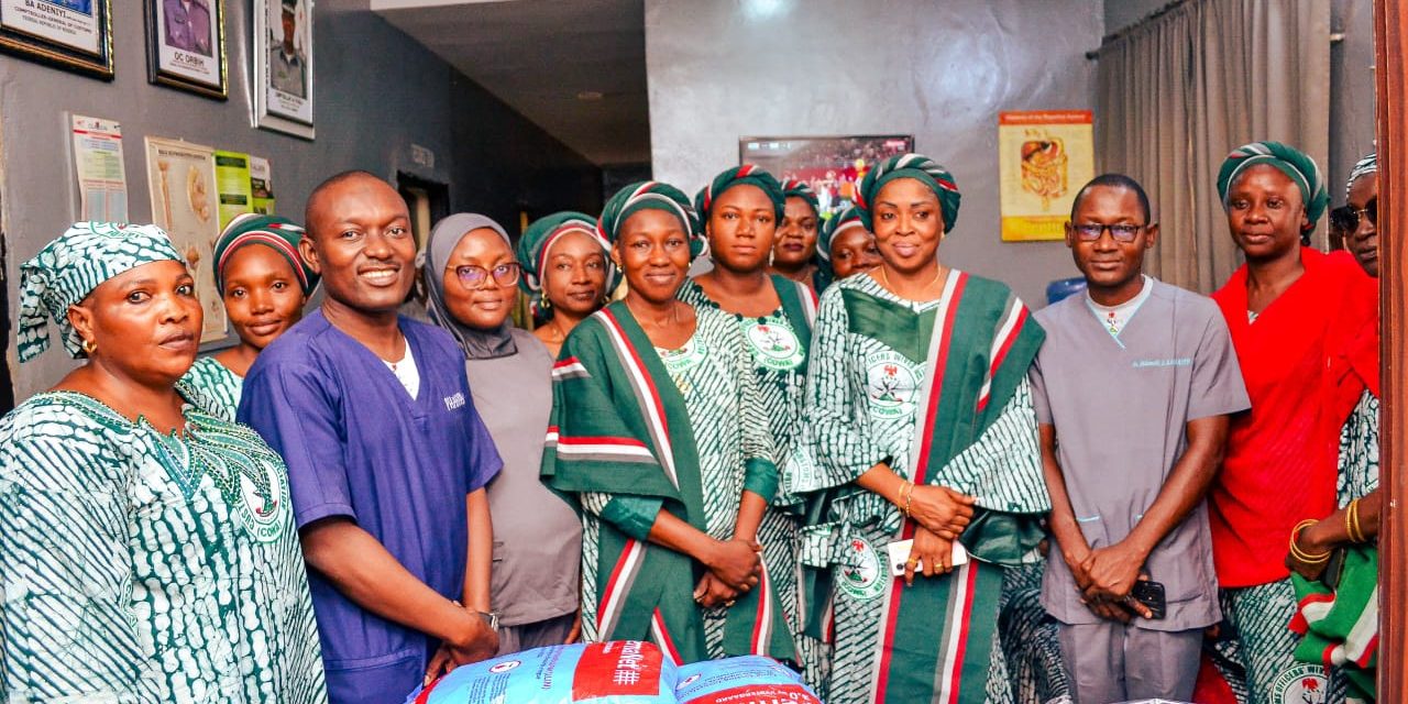 COWA Ogun I Donates Supplies to Idiroko General Hospital and Customs Clinic